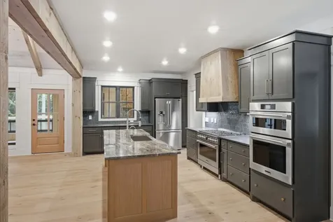 35 Lake Louisa Loop Monteagle TN 37356