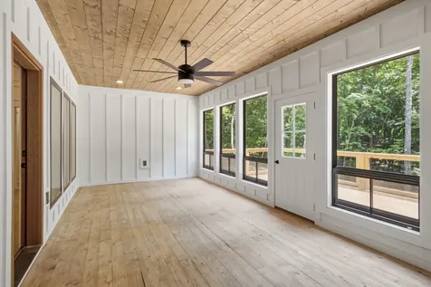 35 Lake Louisa Loop Monteagle TN 37356