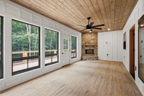 35 Lake Louisa Loop Monteagle TN 37356
