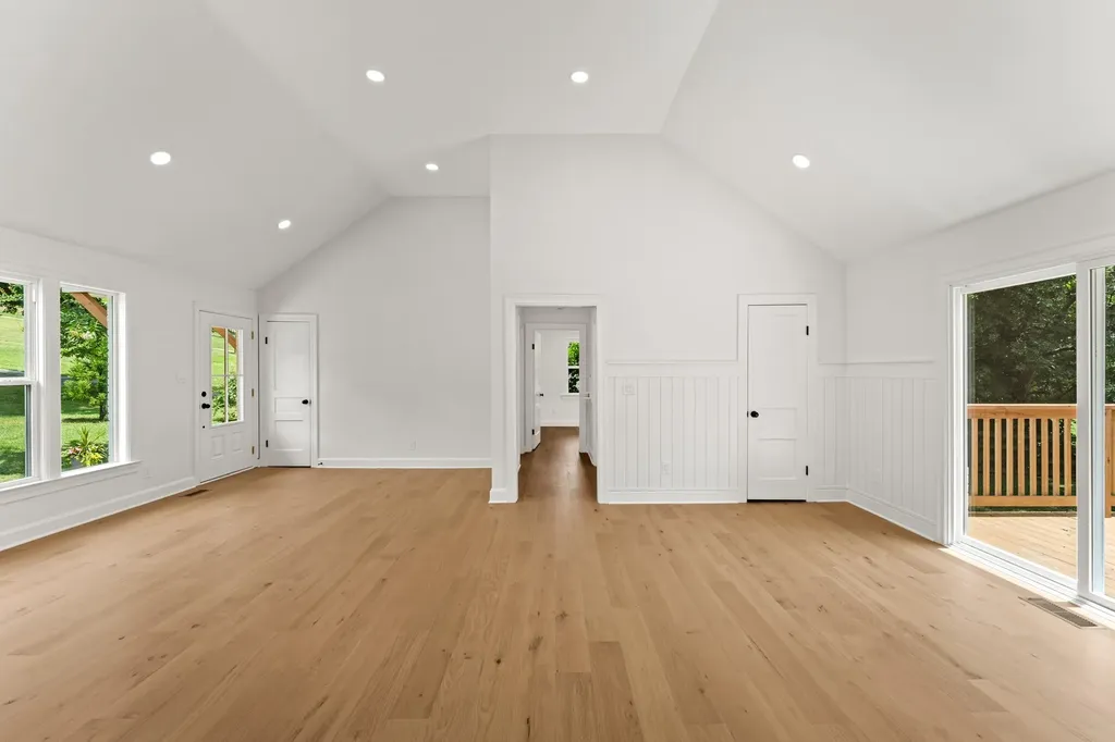 714 Greymont Drive Nashville TN 37217