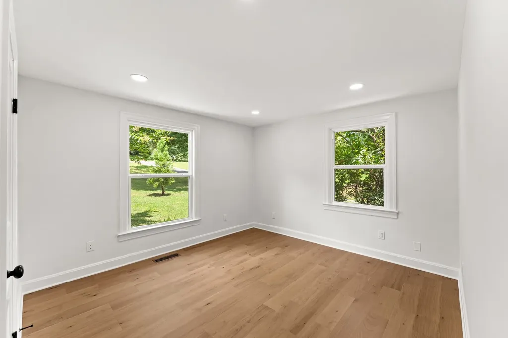 714 Greymont Drive Nashville TN 37217