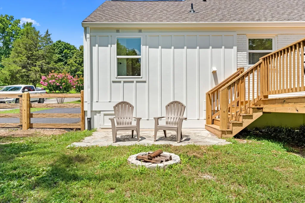 714 Greymont Drive Nashville TN 37217