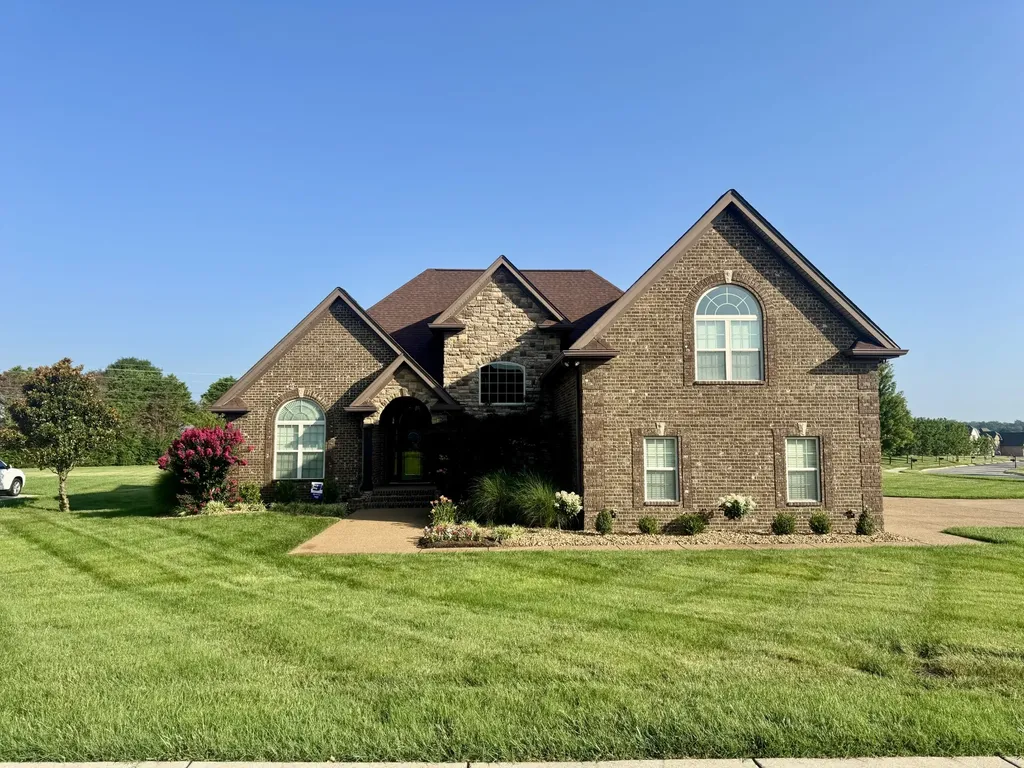 703 Farmington Drive Lebanon TN 37087