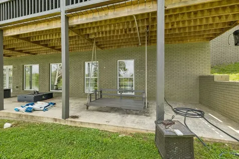 194 Lakeshore Circle Bumpus Mills TN 37028