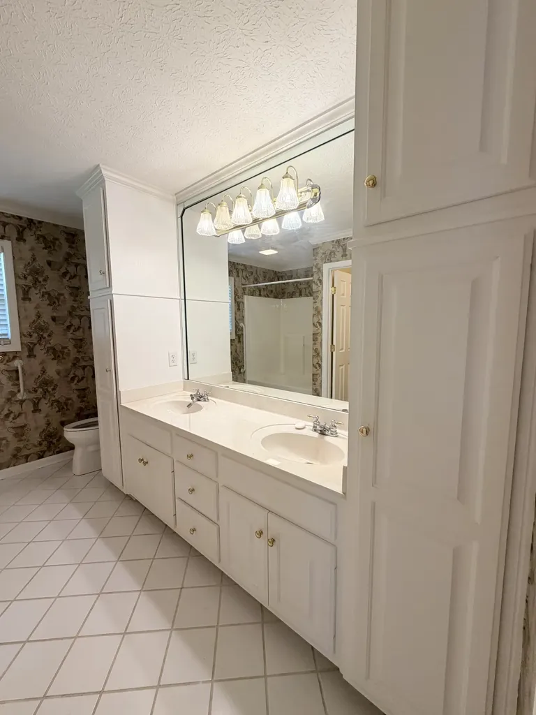 332 Hazeltine Drive Gallatin TN 37066
