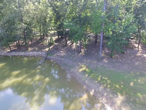 261 Lakeview Drive Bath Springs TN 38311