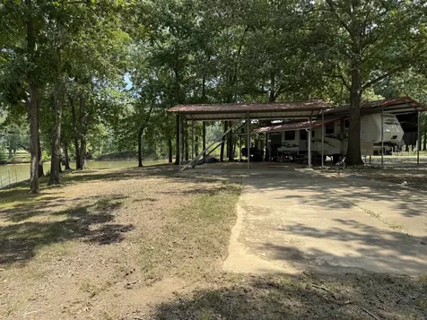 261 Lakeview Drive Bath Springs TN 38311
