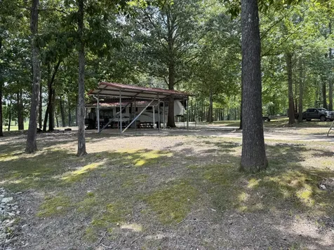 261 Lakeview Drive Bath Springs TN 38311