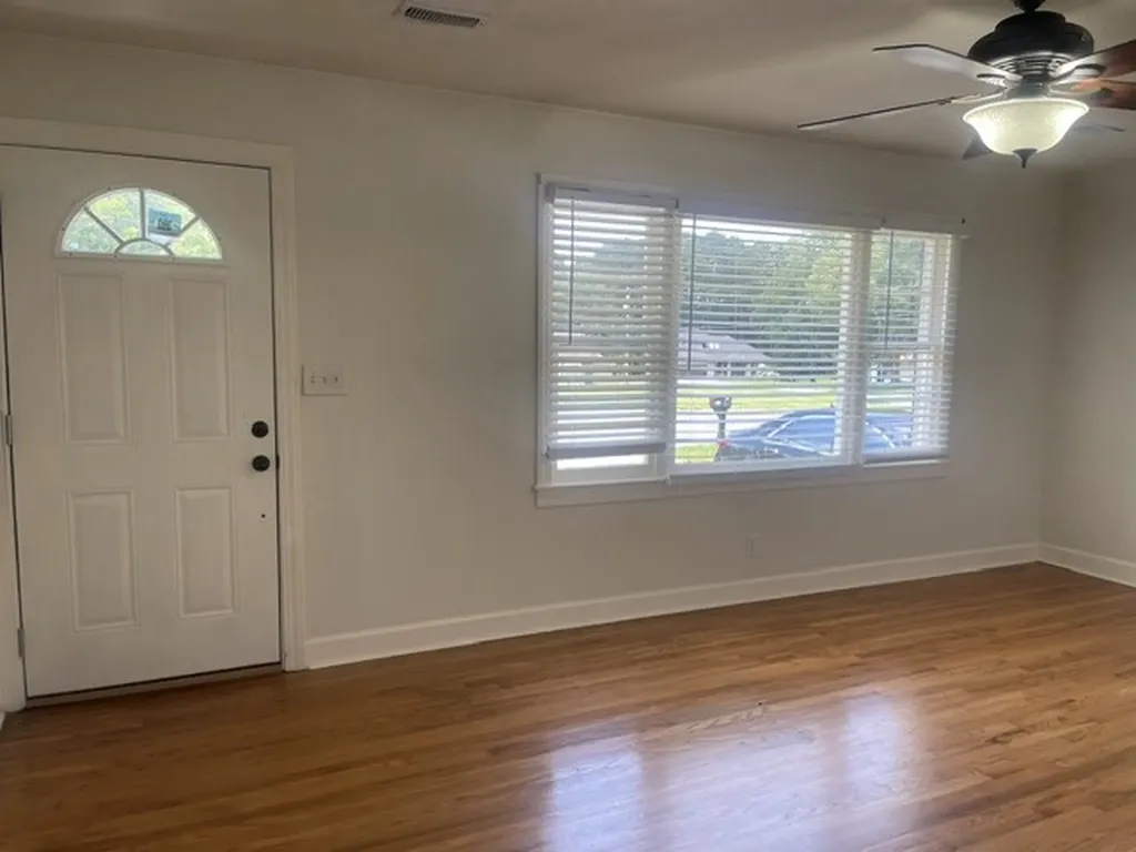 1102 N High Street Winchester TN 37398