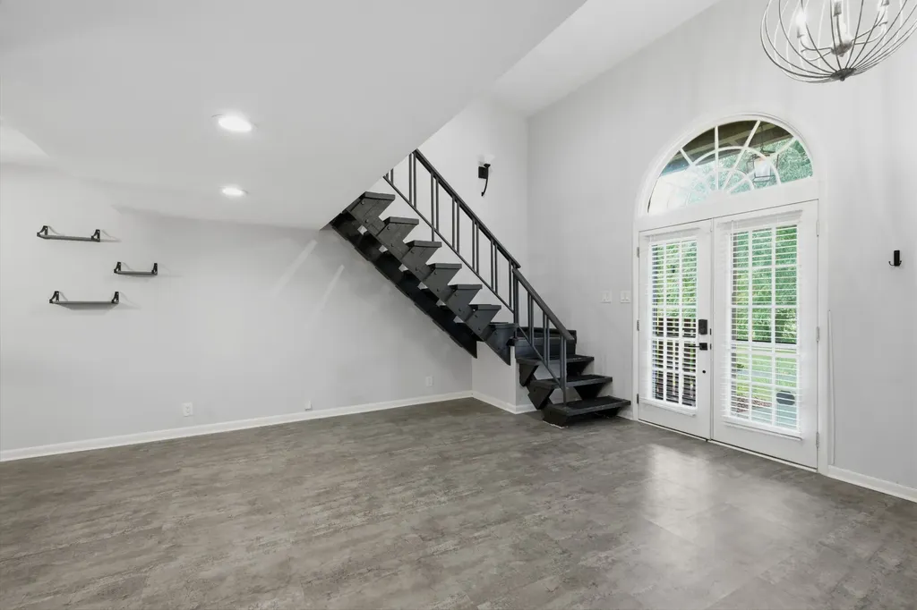 214 Old Hickory Boulevard Nashville TN 37221