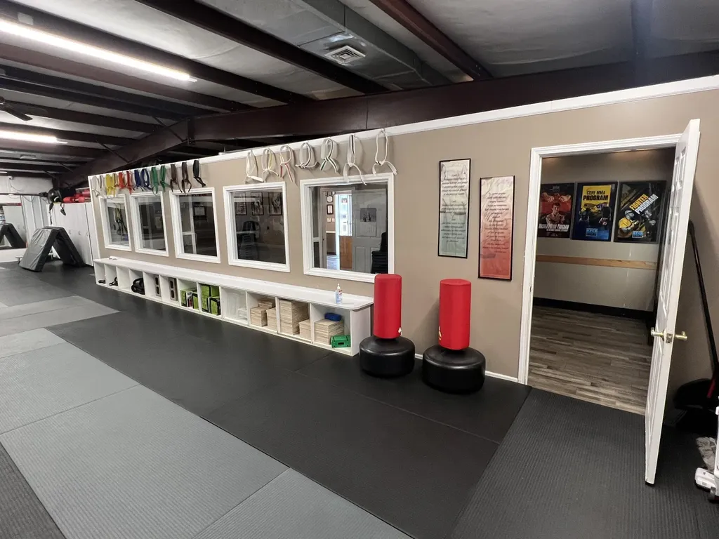 211 Dunbar Cave Road, W Clarksville TN 37043