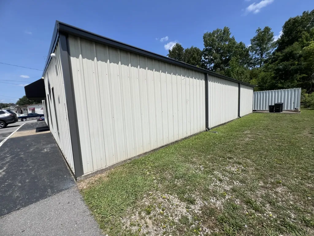 211 Dunbar Cave Road Clarksville TN 37043