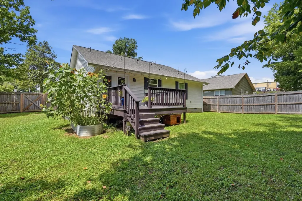 140 Carson Street Sparta TN 38583