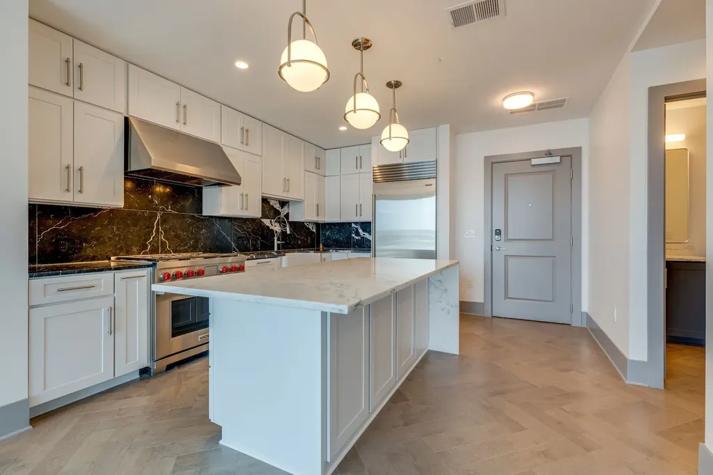 1616 West End Avenue Nashville TN 37203