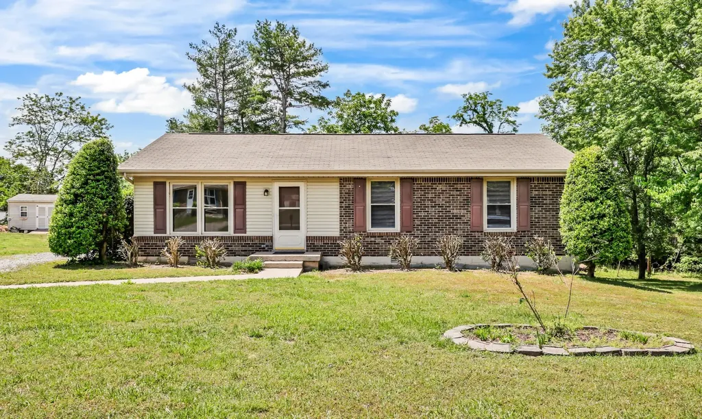 3104 Spring Creek Court Clarksville TN 37040