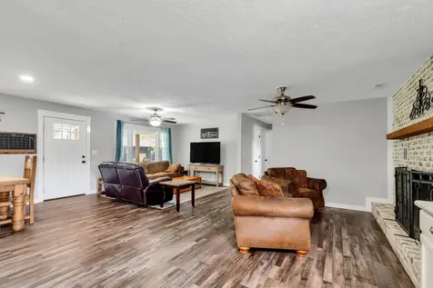 4358 New Manchester Highway Tullahoma TN 37388