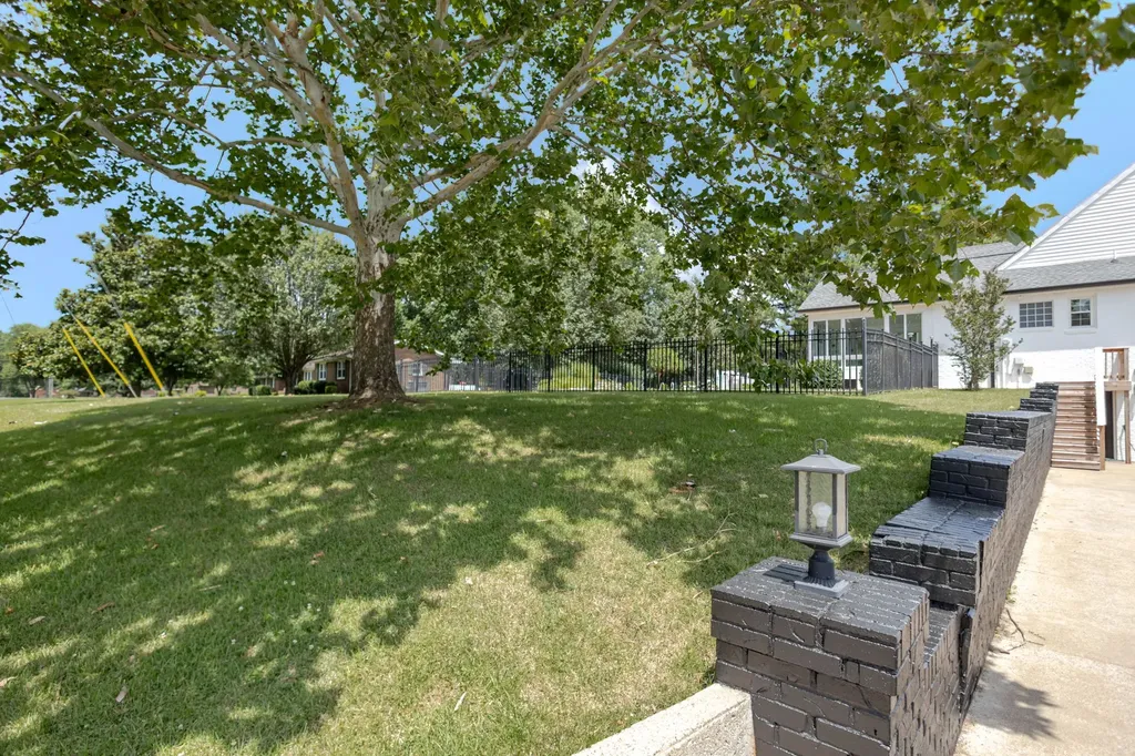 754 Veterans Parkway Murfreesboro TN 37128