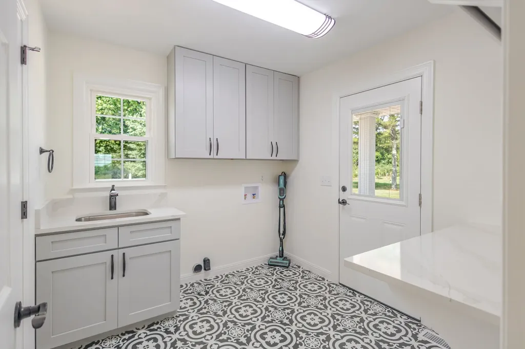 754 Veterans Parkway Murfreesboro TN 37128