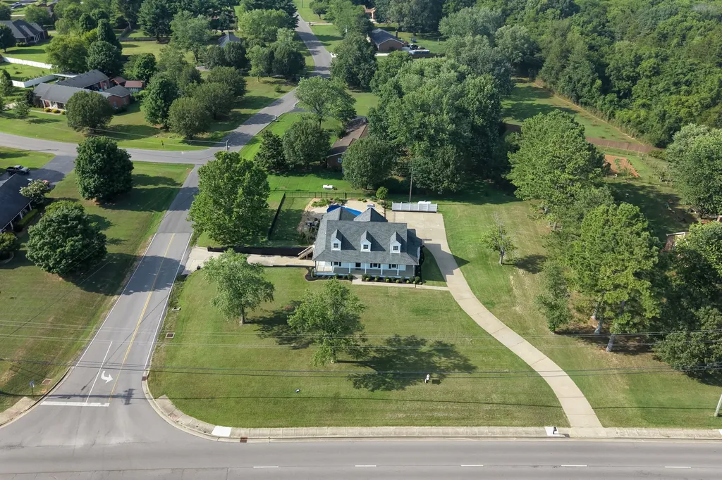 754 Veterans Parkway Murfreesboro TN 37128
