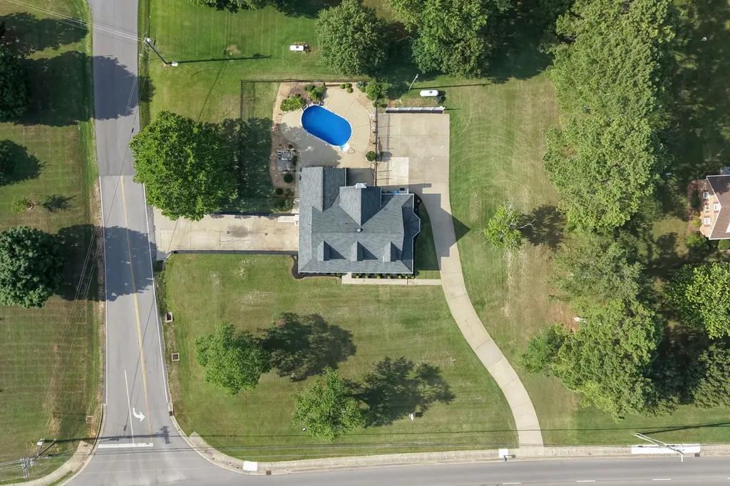754 Veterans Parkway Murfreesboro TN 37128