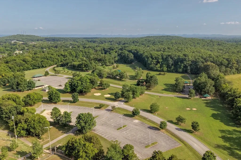 754 Veterans Parkway Murfreesboro TN 37128