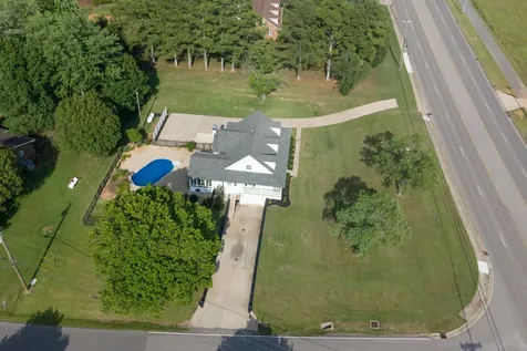 754 Veterans Parkway Murfreesboro TN 37128