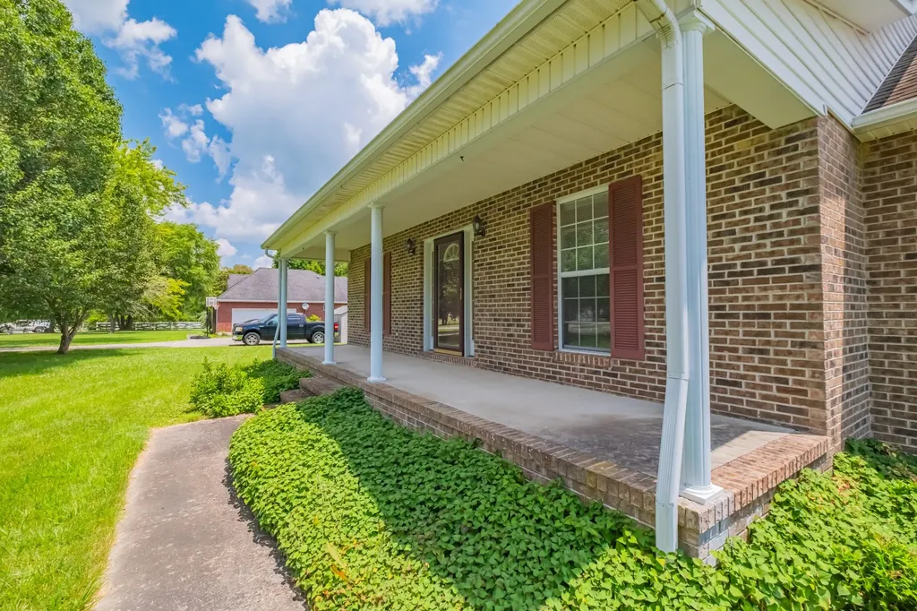 537 Big Oak Drive Manchester TN 37355