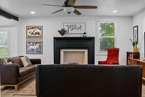 1030 Upper Creek Road Vanleer TN 37181