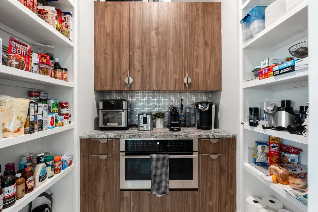 556 Bay Point Drive Gallatin TN 37066