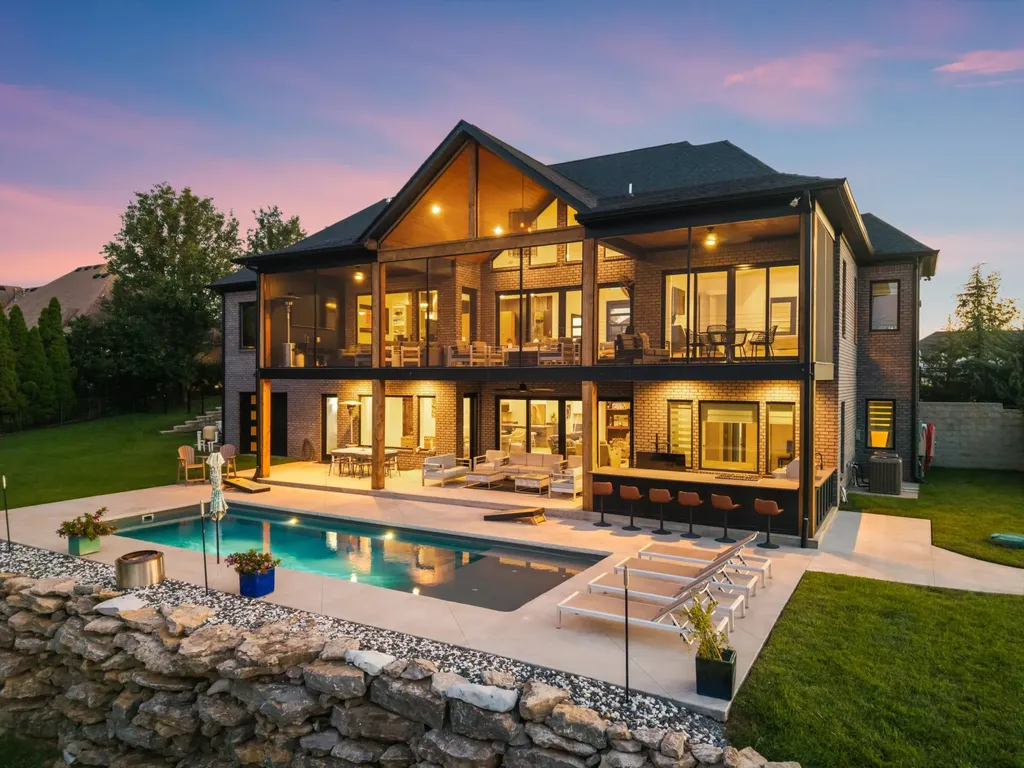 556 Bay Point Drive Gallatin TN 37066