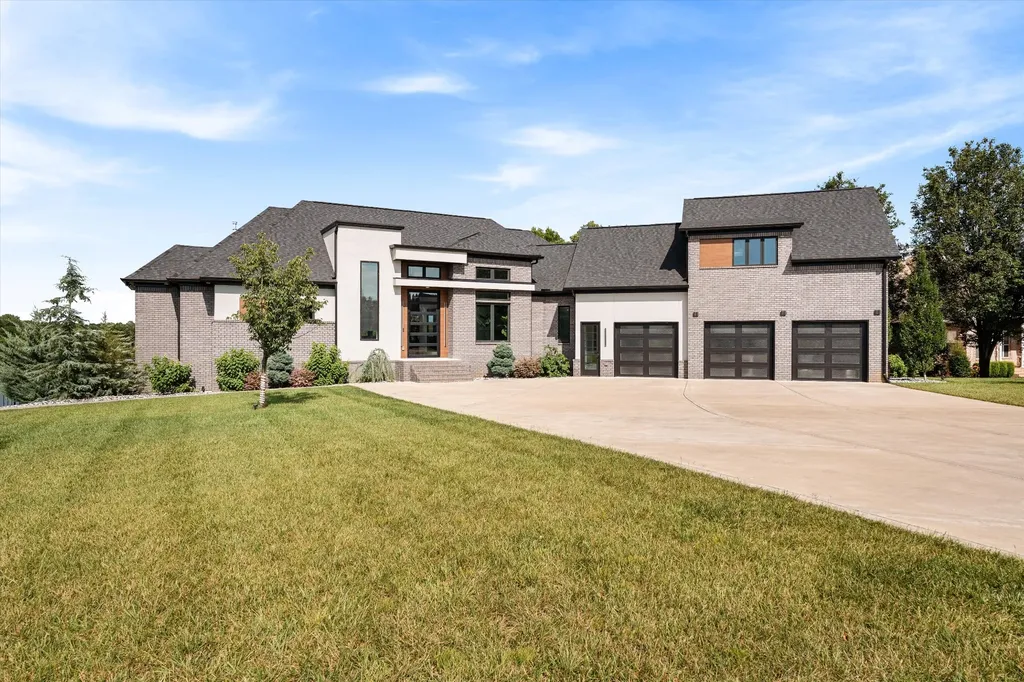 556 Bay Point Drive Gallatin TN 37066