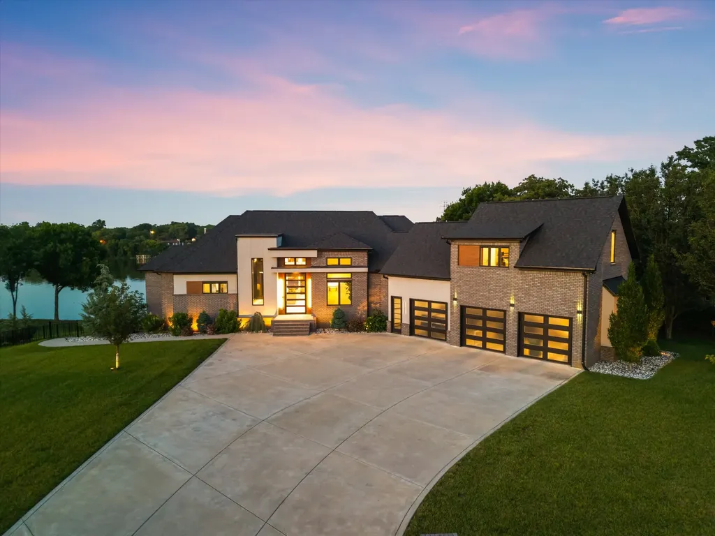 556 Bay Point Drive Gallatin TN 37066