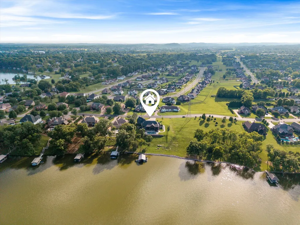 556 Bay Point Drive Gallatin TN 37066