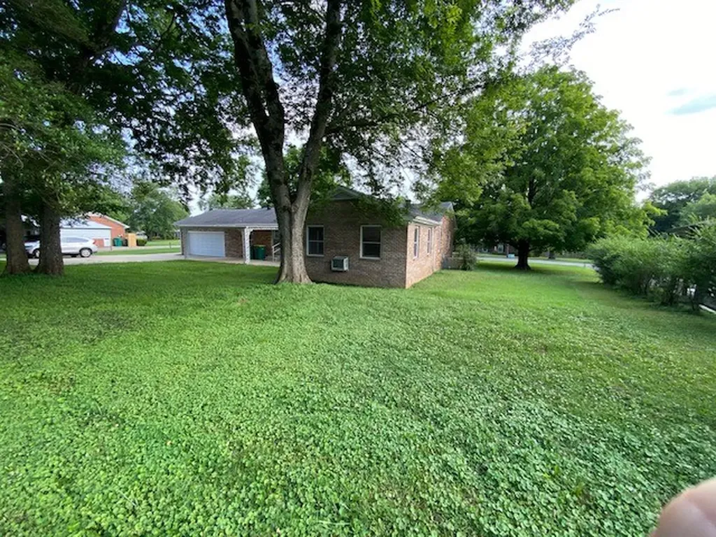 968 Galloway Street Lewisburg TN 37091
