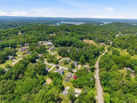 7118 Hunter Forrest Drive Harrison TN 37341