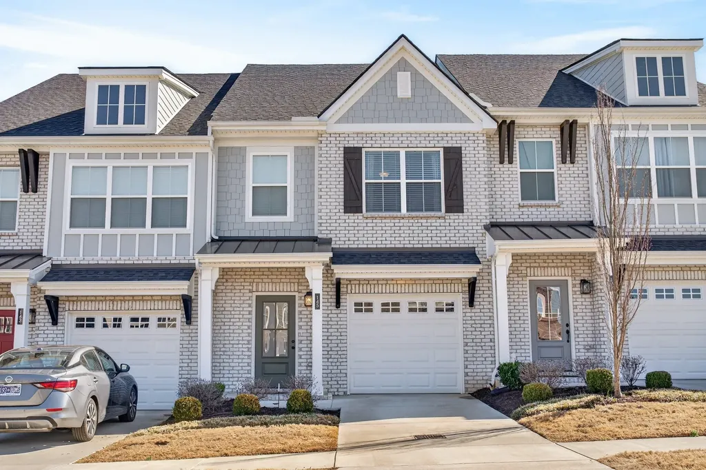 145 Dameron Drive Hendersonville TN 37075