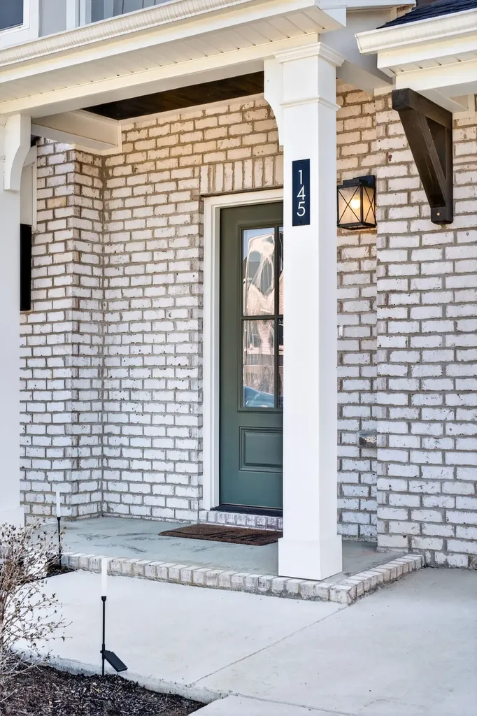 145 Dameron Drive Hendersonville TN 37075