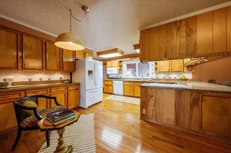4018 Trotwood Avenue Columbia TN 38401