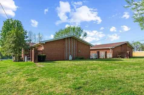 4018 Trotwood Avenue Columbia TN 38401