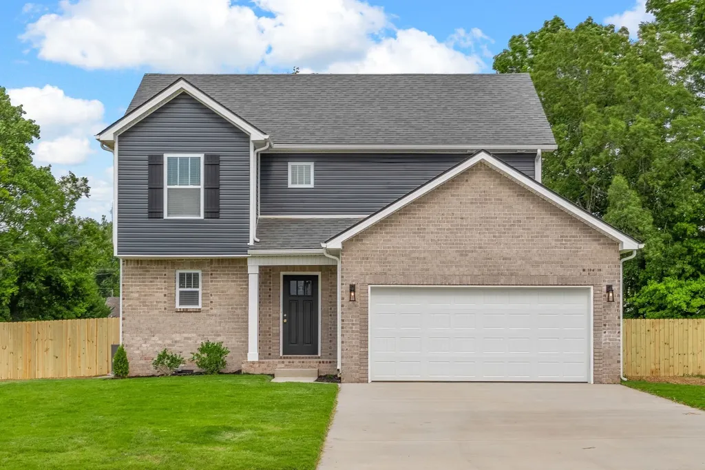 617 Chatsworth Drive Clarksville TN 37042