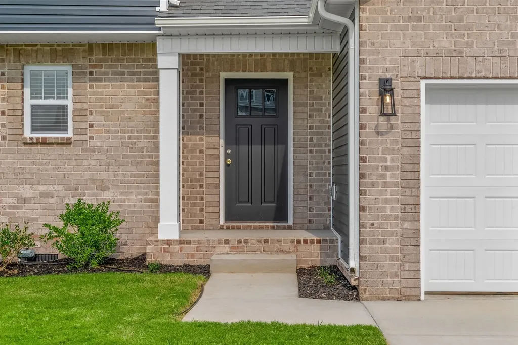 617 Chatsworth Drive Clarksville TN 37042