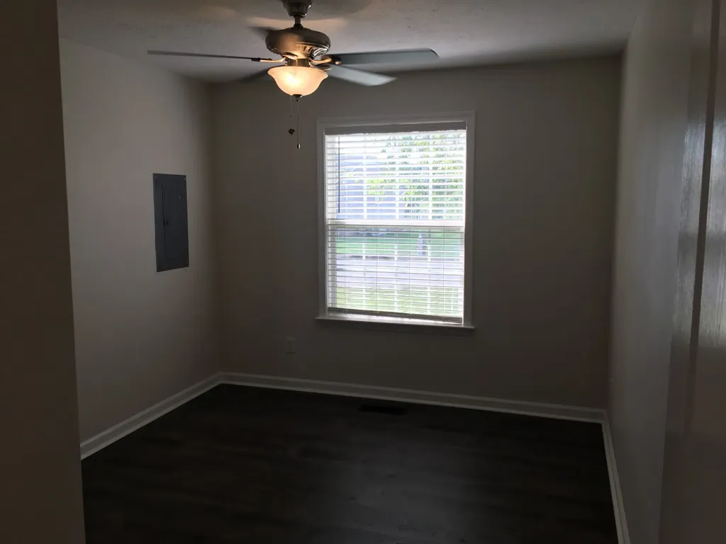 2012 Stafford Drive Columbia TN 38401