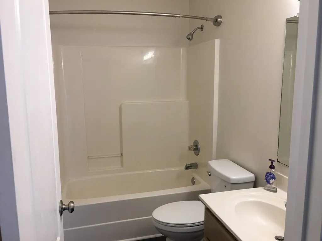 2012 Stafford Drive Columbia TN 38401