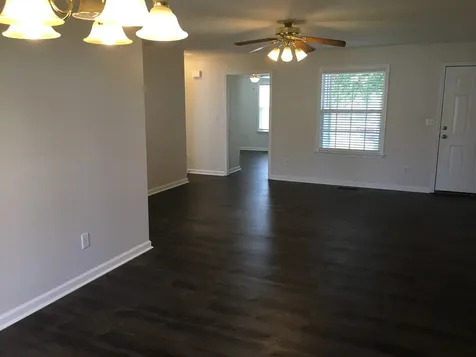 2012 Stafford Drive Columbia TN 38401