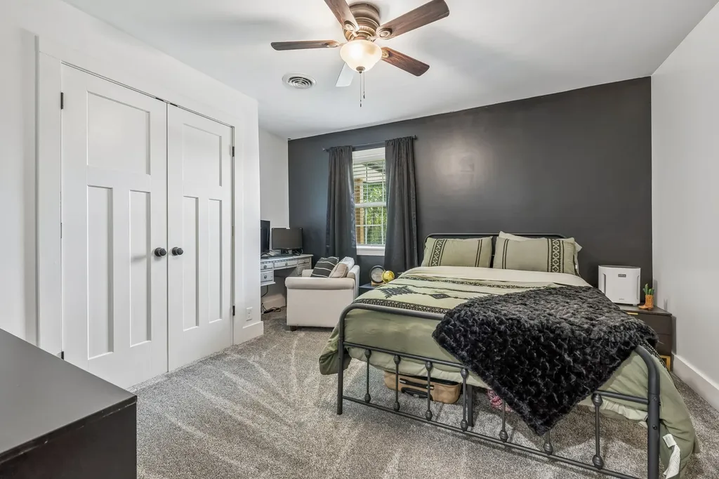 208 Western Avenue Hartsville TN 37074