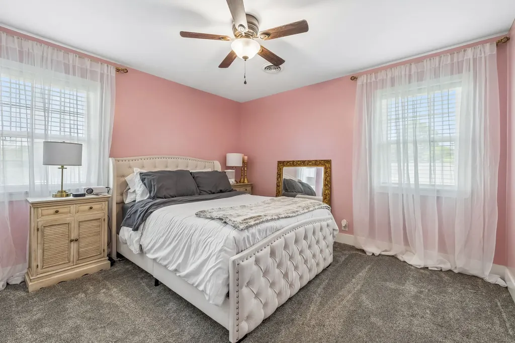 208 Western Avenue Hartsville TN 37074