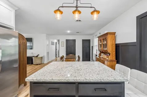 208 Western Avenue Hartsville TN 37074
