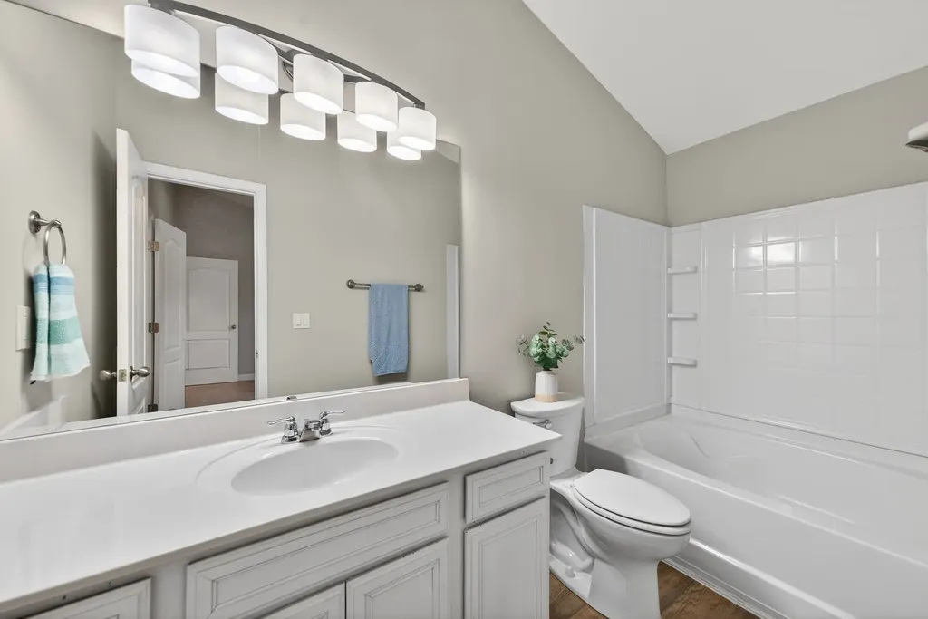 735 Tulip Grove Road Hermitage TN 37076