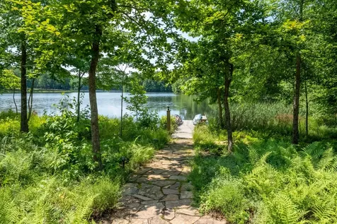 201 Water View Lane Monteagle TN 37356