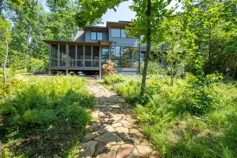 201 Water View Lane Monteagle TN 37356